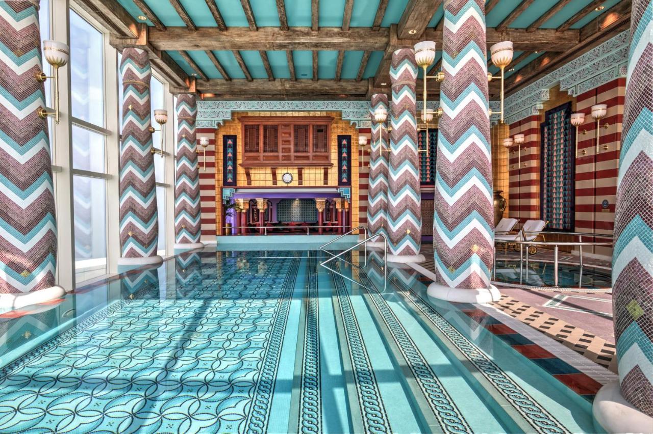 Burj Al Arab Jumeirah Dubai Exterior foto The pool